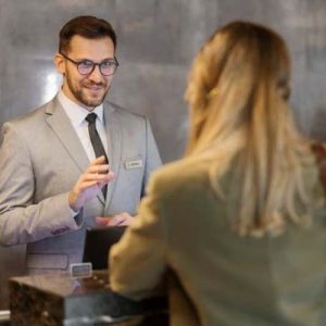 Online Course Certified Guest Experience & CRM Manager (Hotel Sector)